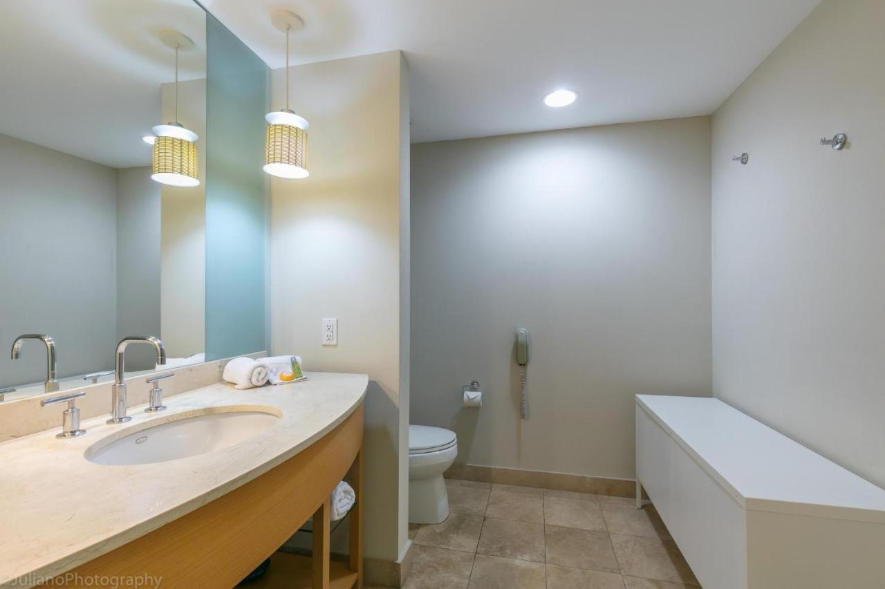 Ocean View 25Th Floor At Marenas Beach Resort By Ammosfl Miami Beach Exterior photo