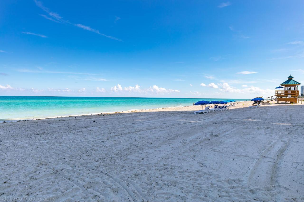 Ocean View 25Th Floor At Marenas Beach Resort By Ammosfl Miami Beach Exterior photo